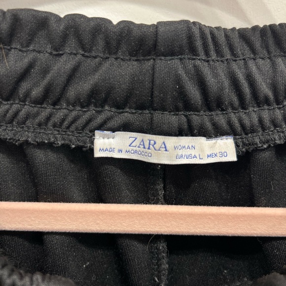 ZARA Black&Red Joggers - Picture 3 of 4